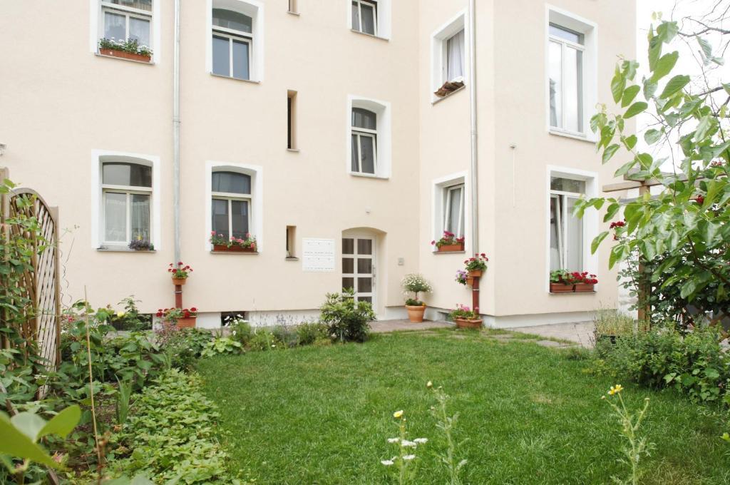 Pension Tokus Nürnberg Exteriör bild